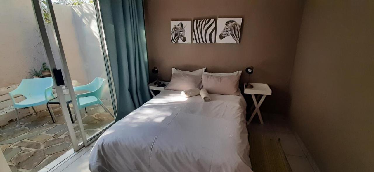Self-Catering Studio, Unit 3 On Krupp Windhoek Exterior photo